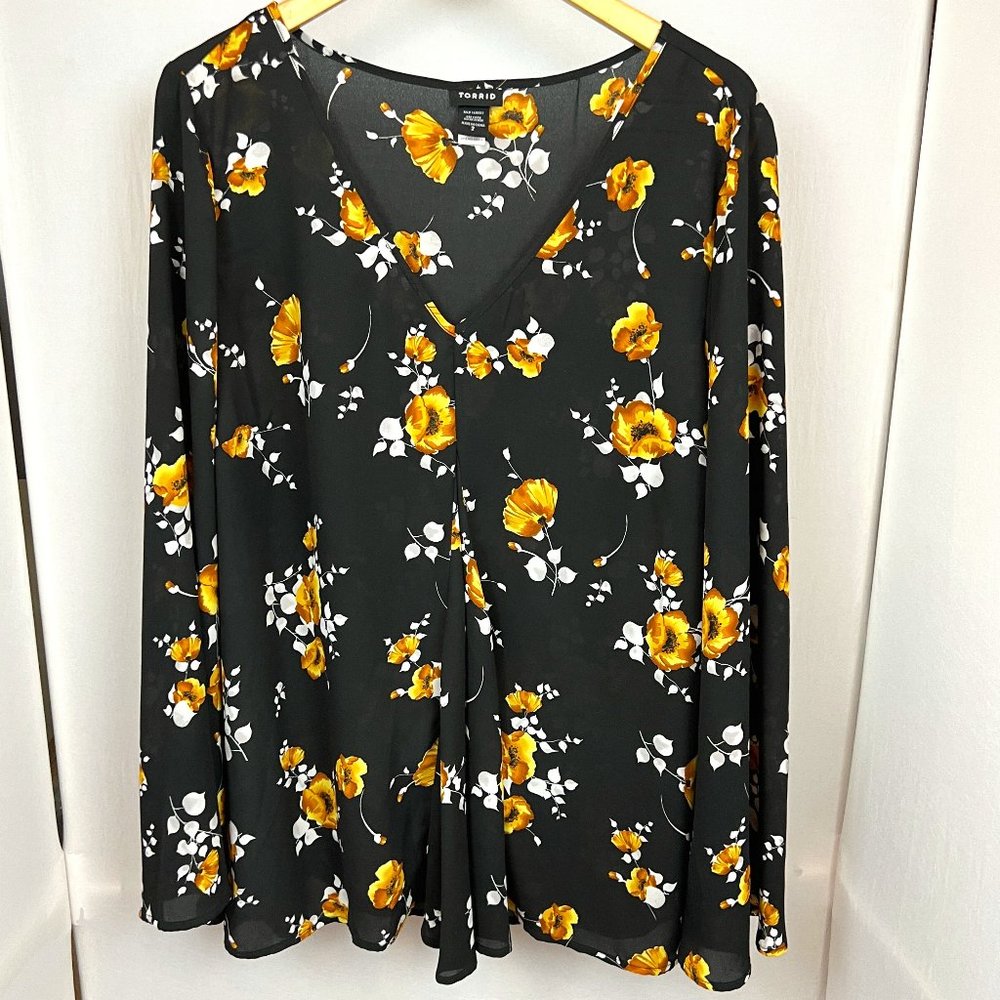 Torrid Bell-Sleeved‎ Black Gold Floral Georgette Blouse Size 2 (2X 18-20)